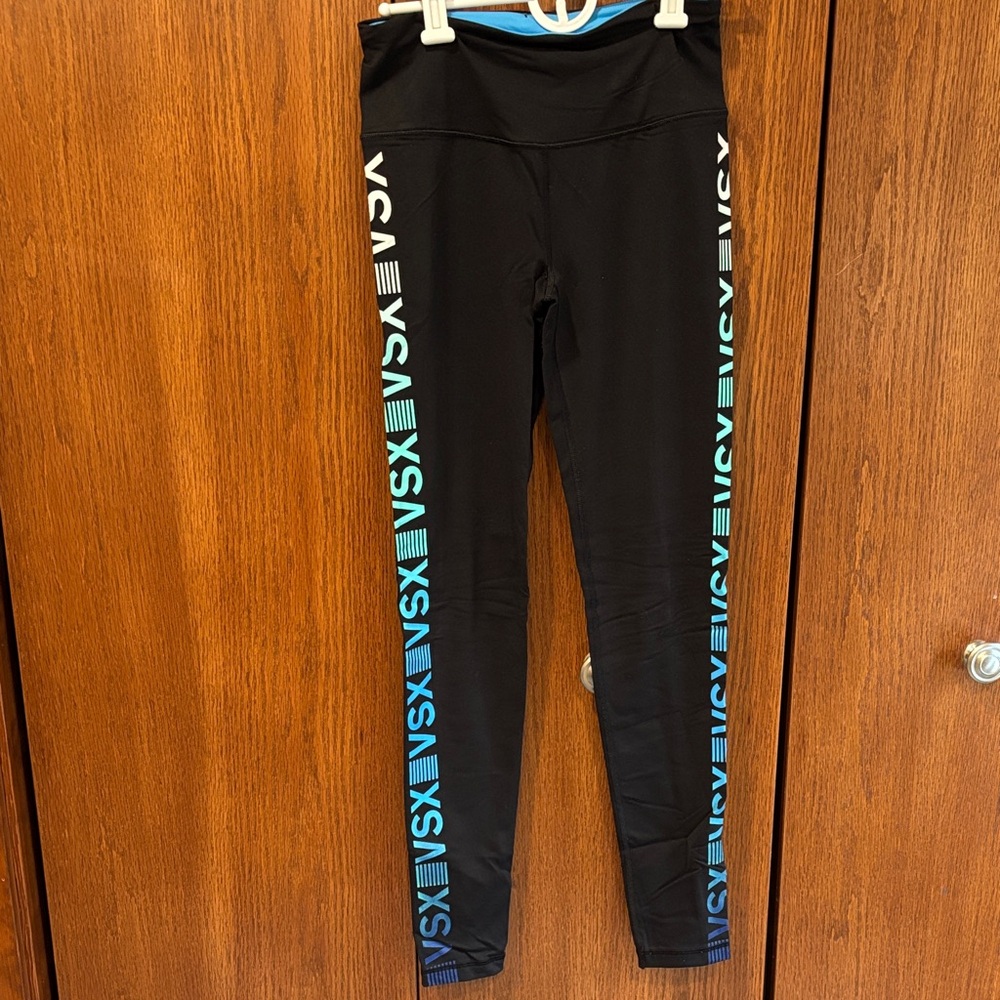 Athletic leggings